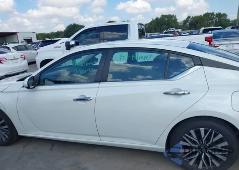 2023 Nissan Altima Sv Fwd z USA, uszkodzony, nr VIN 1N4BL4DV5PN382929